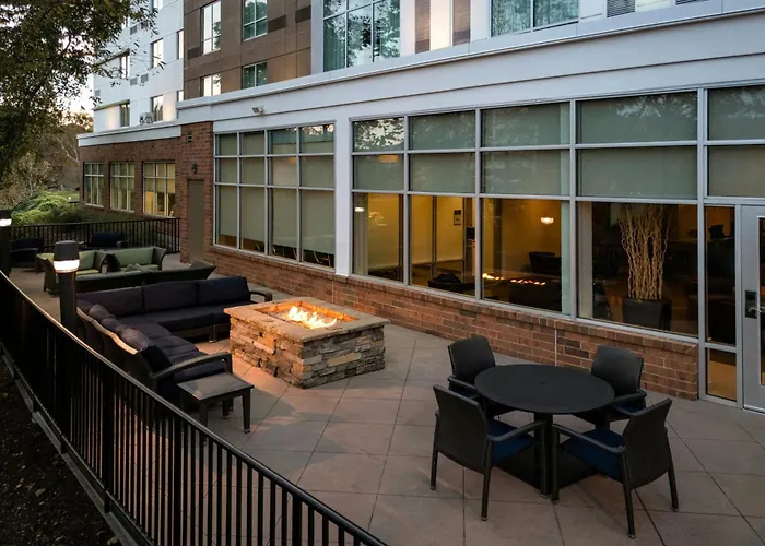 Courtyard By Marriott Knoxville West/Bearden