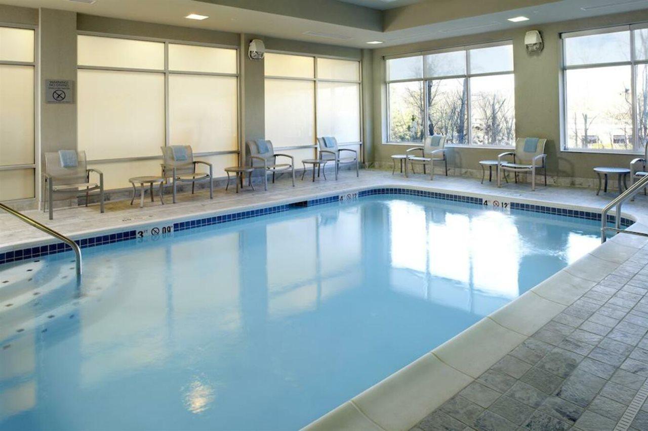 Courtyard By Marriott West/bearden Hotel