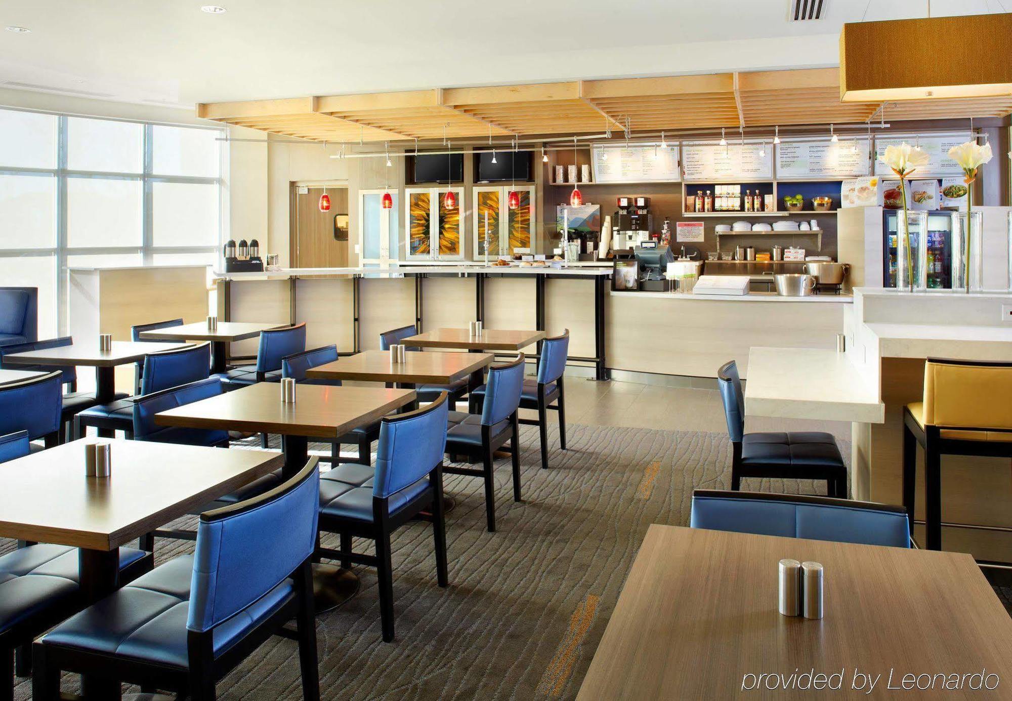 Courtyard By Marriott West/bearden Hotel